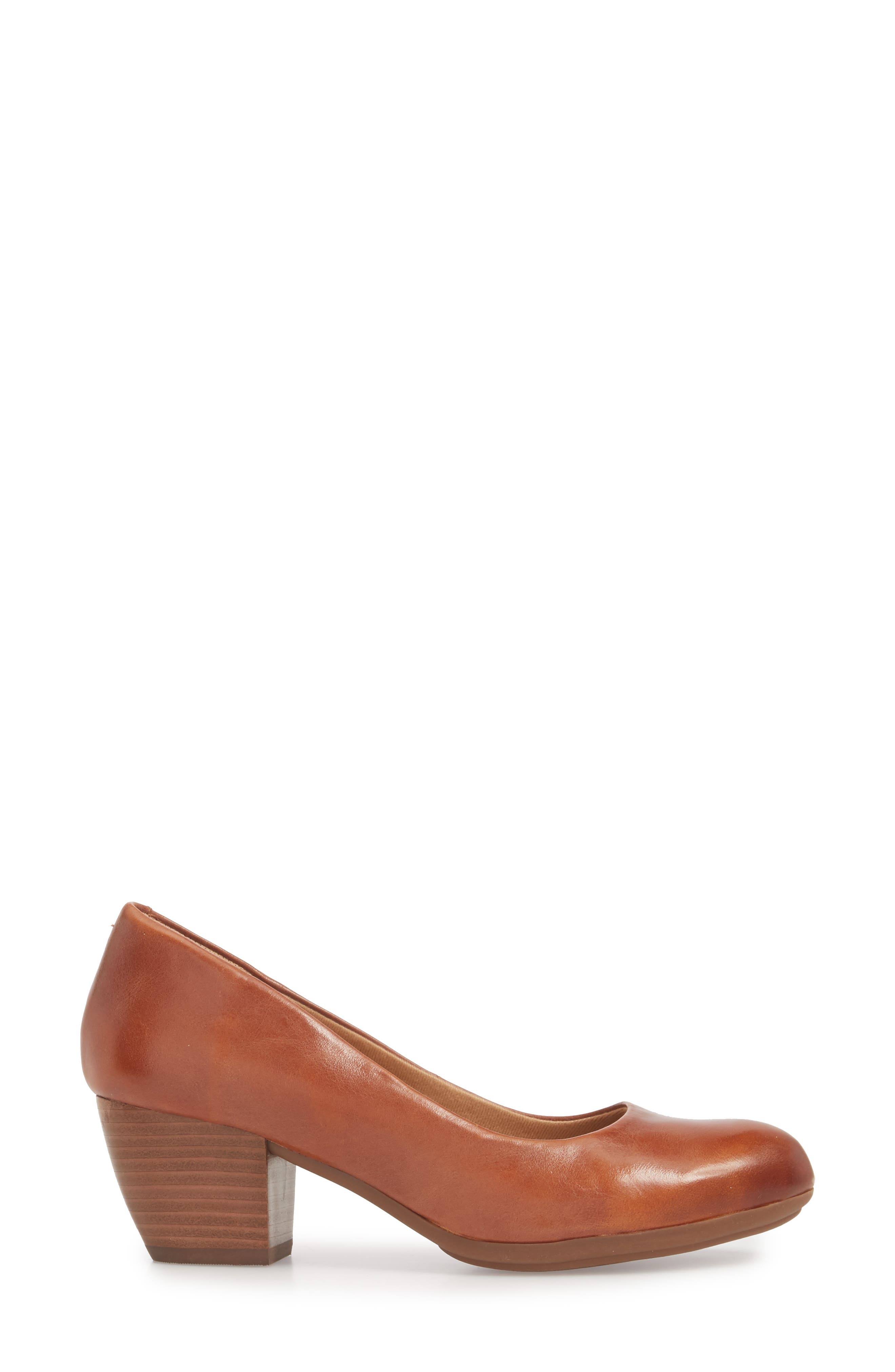 Comfortiva Amora Pump, Alternate, color, Cork