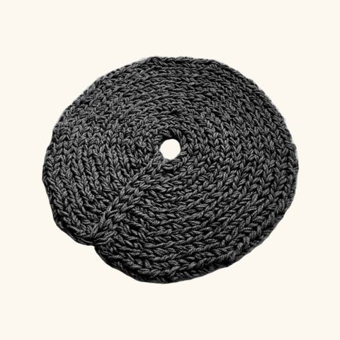 Chunky-Knitted Christmas Tree Skirt