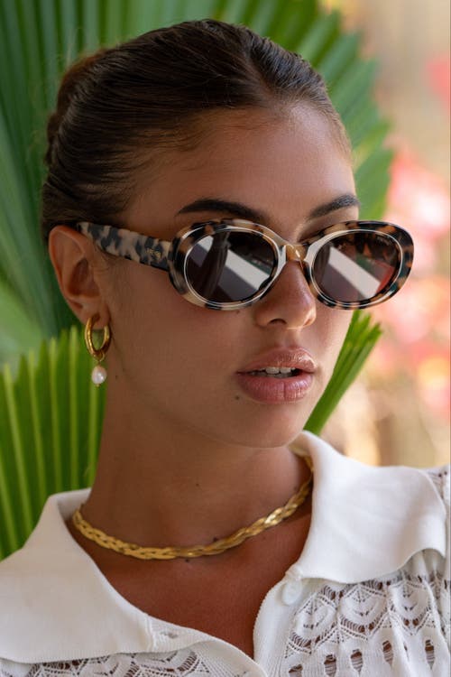 Freyrs Eyewear Aria Oval Sunglasses In Multi