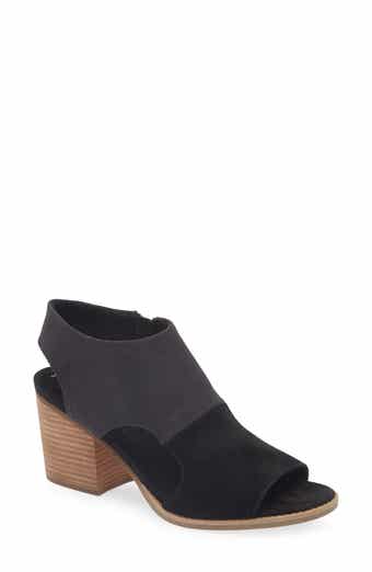 Eliana Sandal