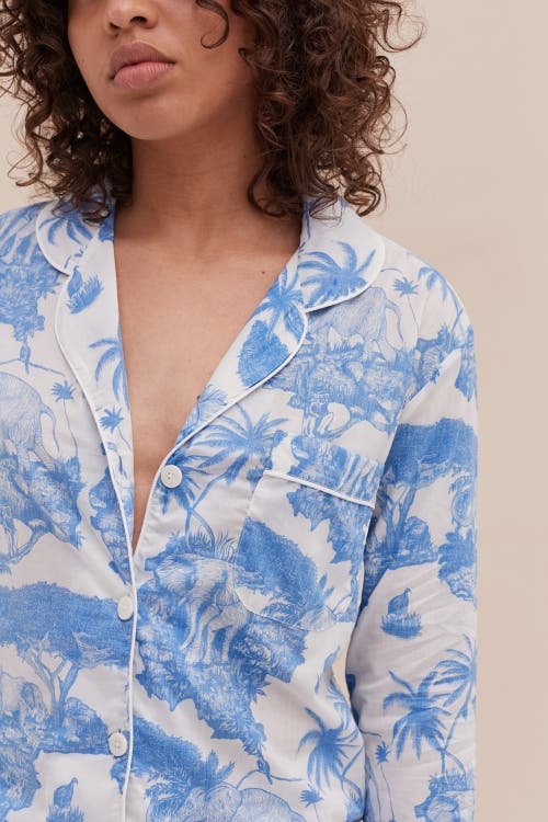 Desmond & Dempsey Long Pajama Set In White