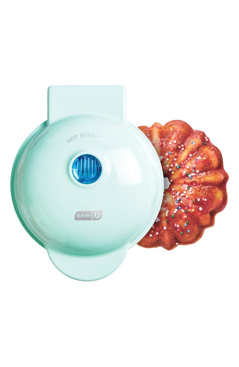 Mini Bundt® Cake Maker