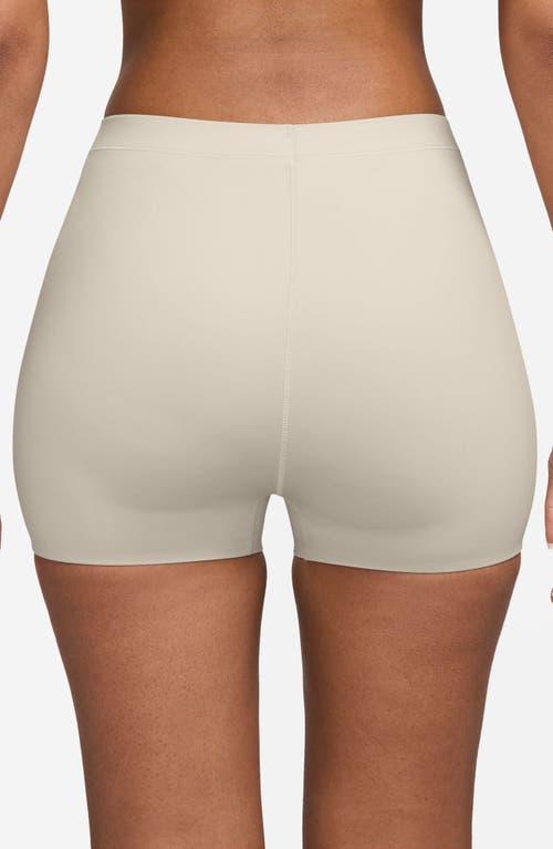 Nike Form Dri-fit Boy Shorts