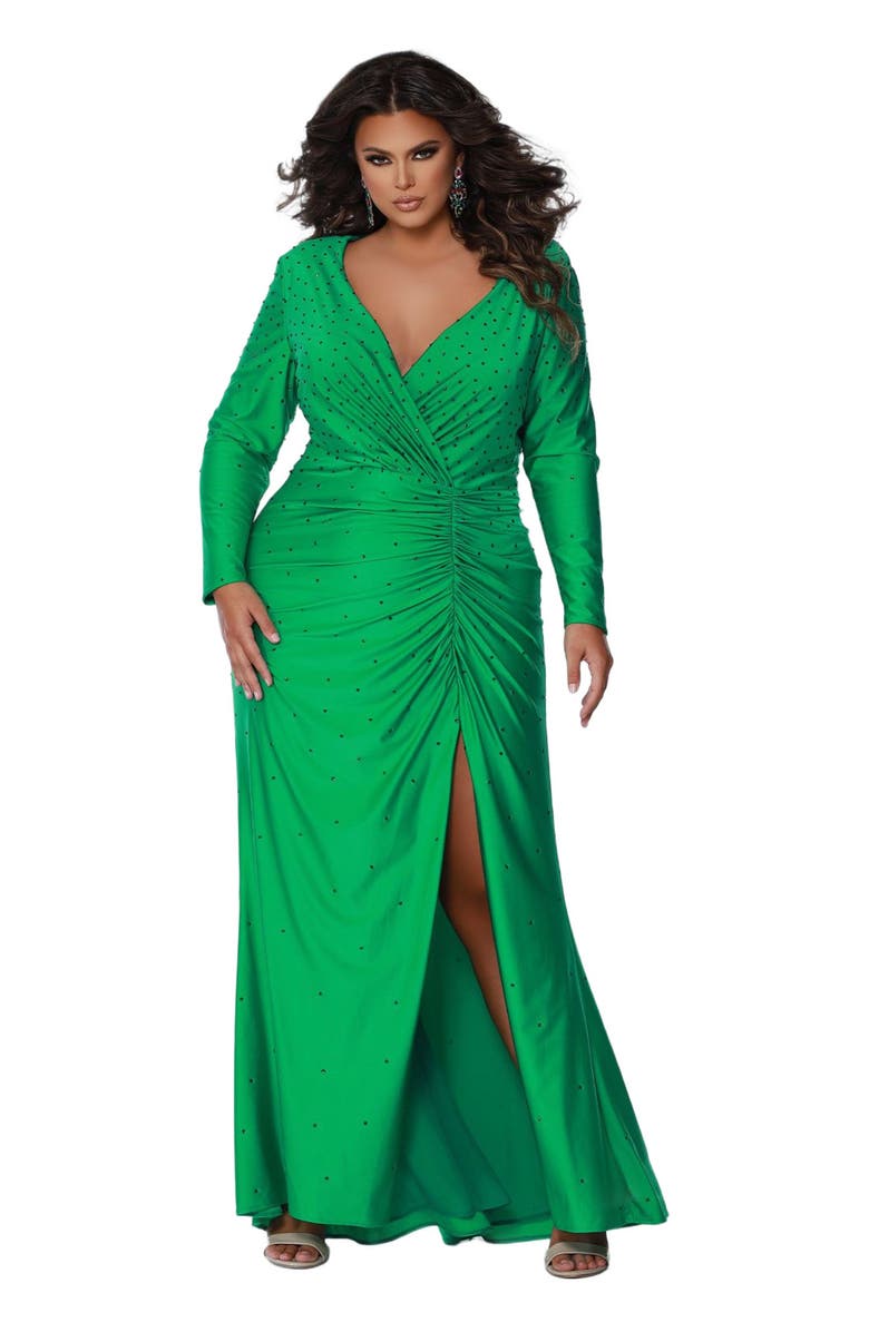 Sydney's Closet Fitted Long Sleeve V-Neck Ruched Plus Size Gown, Main, color,