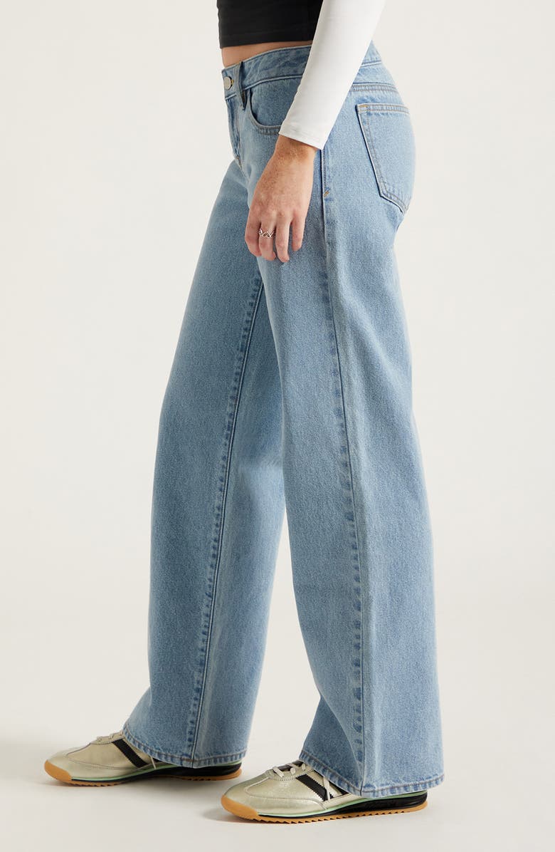 PacSun Zoe Low Rise Girlfriend Jeans, Alternate, color, Light Indigo