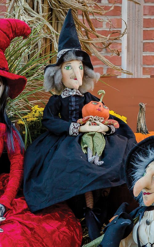Gallerie Ii Marleigh Witch And Pumpkin Joe Spencer Gathered Traditions Halloween Art Doll Figure In Black