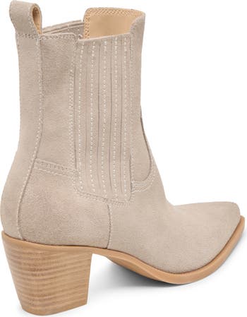 Slim Pointed Toe Bootie