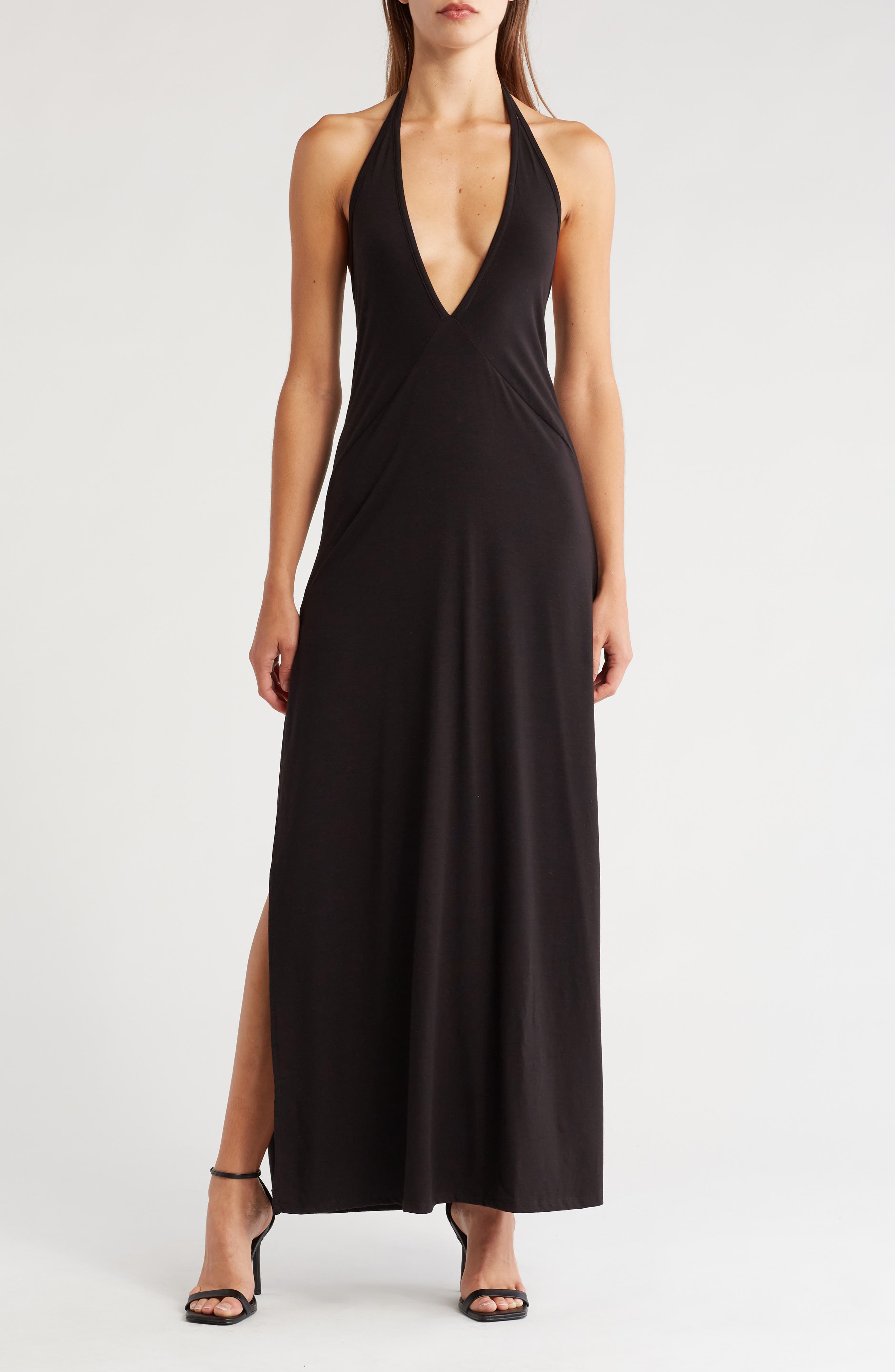GO COUTURE Plunge Halter Neck Maxi Dress