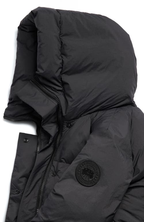 Canada Goose Chilliwack 750 Fill Power Down Puffer Jacket In Black