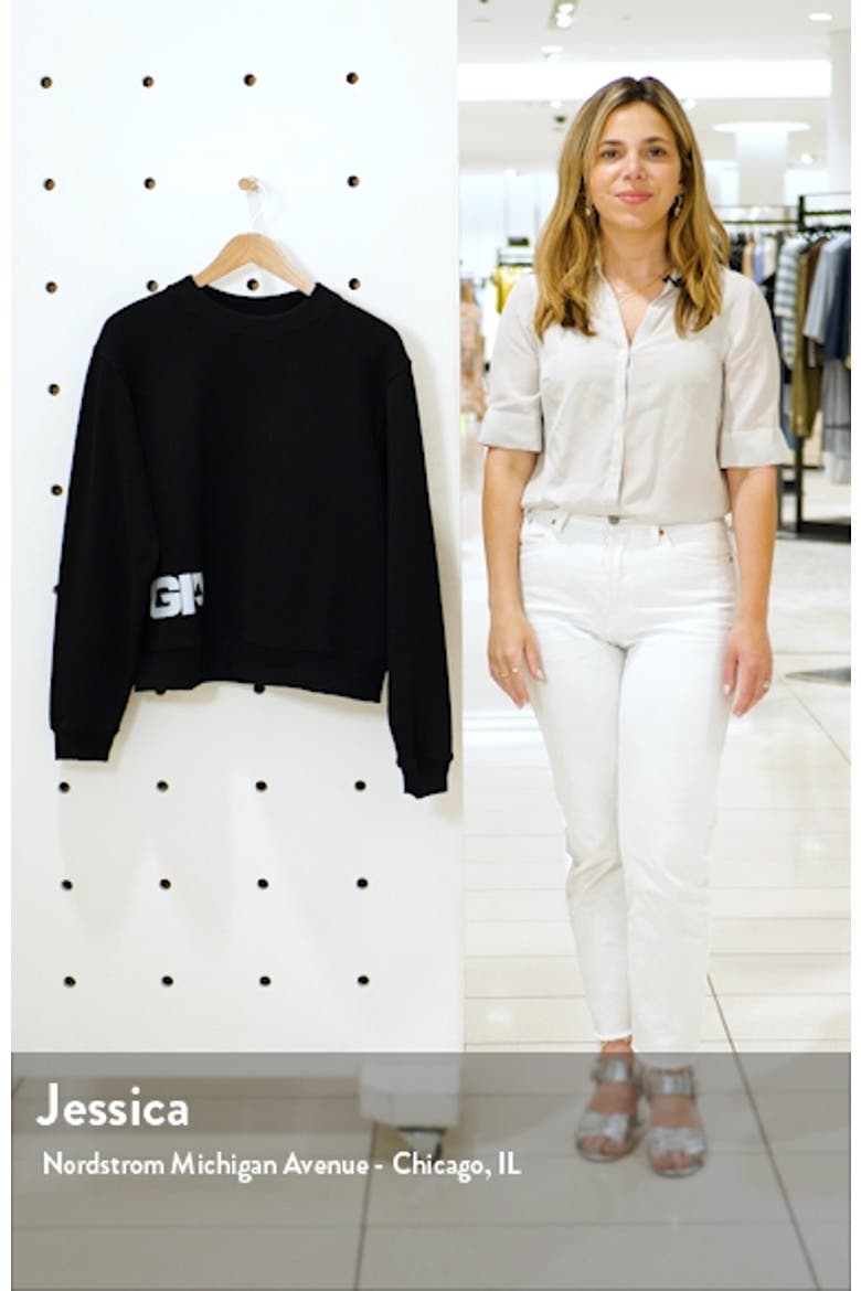 Taja Sweatshirt video