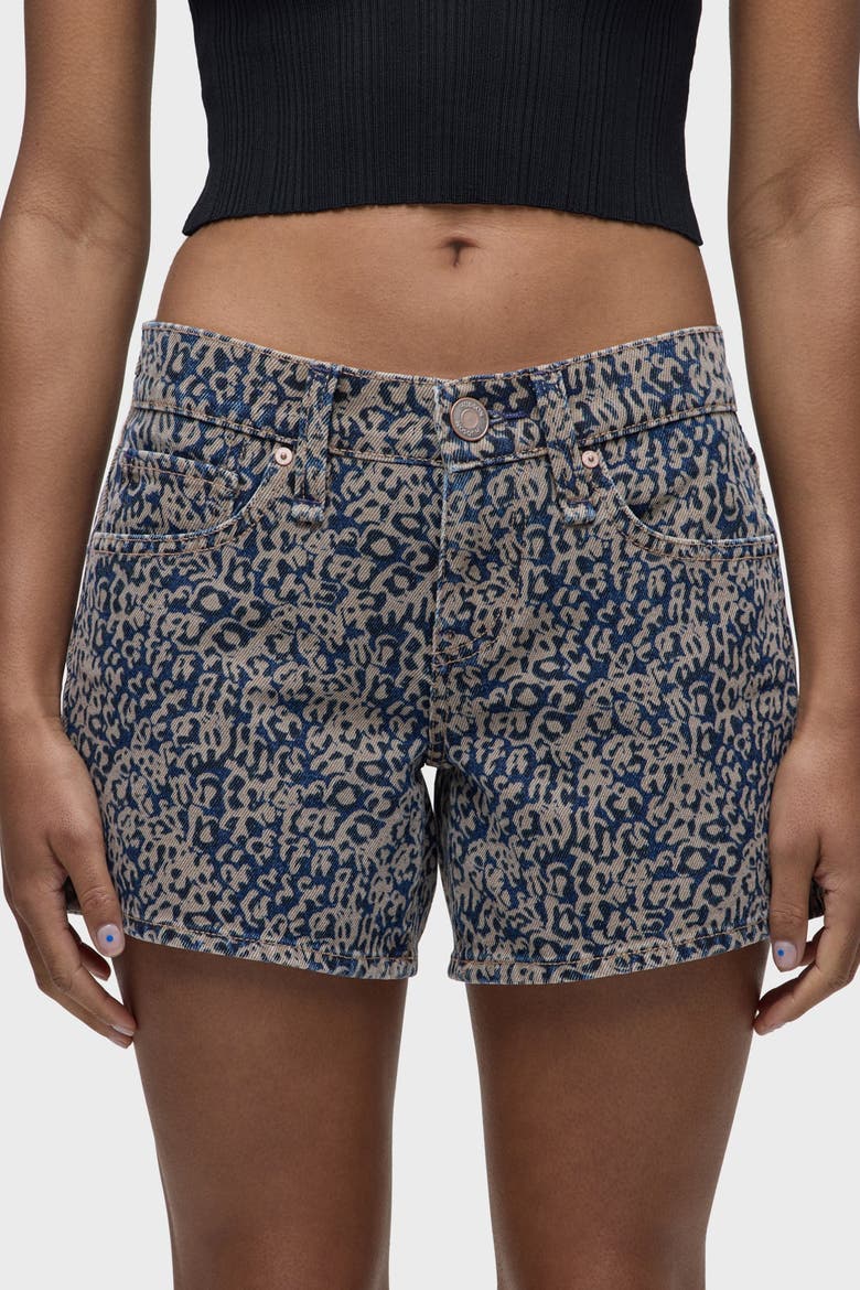 Devon Boyfriend Short, Alternate, color, INDIGO LEOPARD