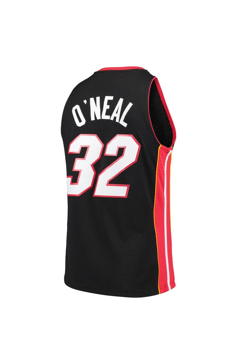 Mitchell & Ness Men's Mitchell & Ness Shaquille O'Neal Black Miami Heat Hardwood Classics Swingman Jersey, Alternate, color, Black