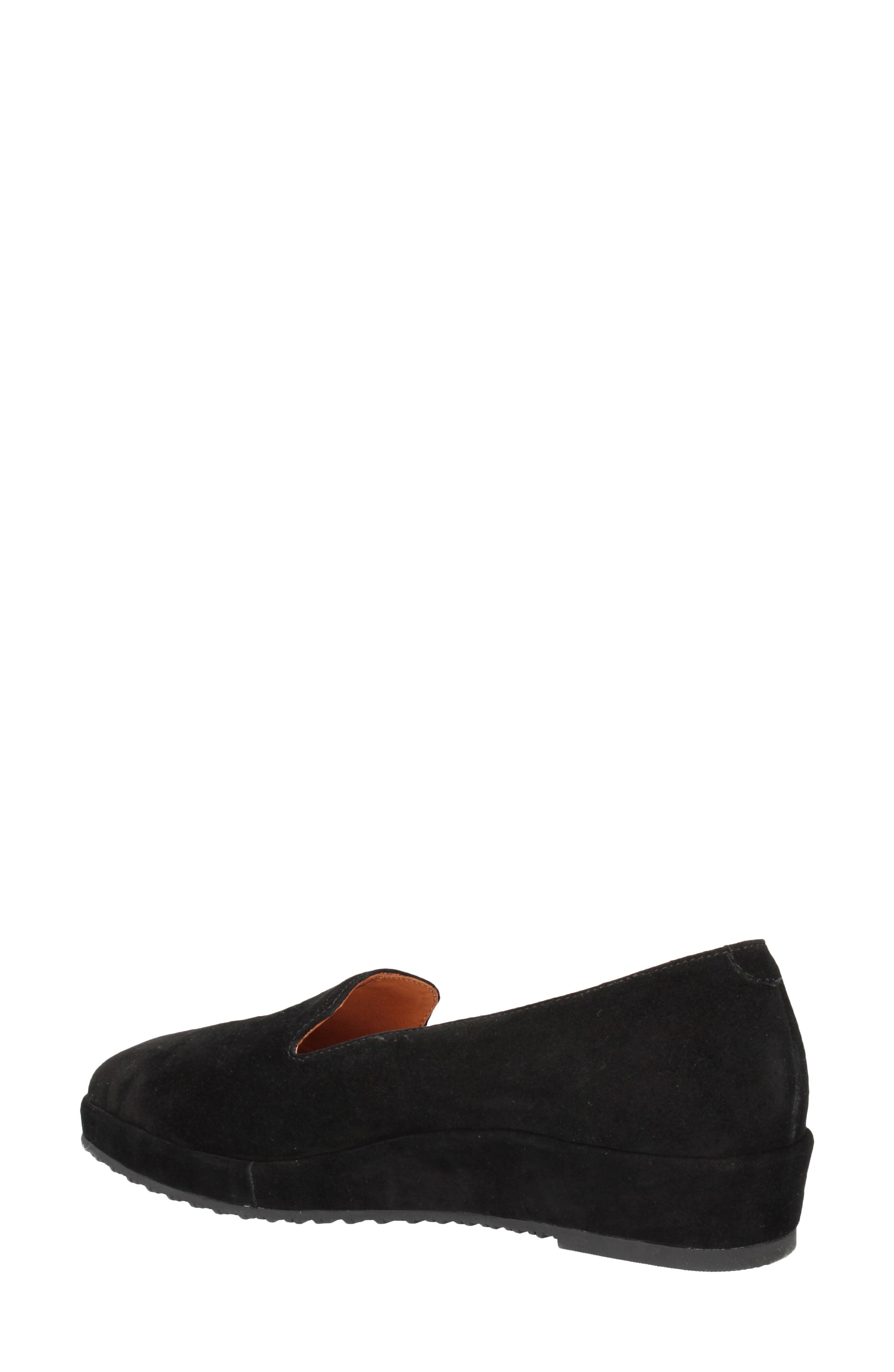 L'Amour des Pieds Carlow Loafer, Alternate, color, Black