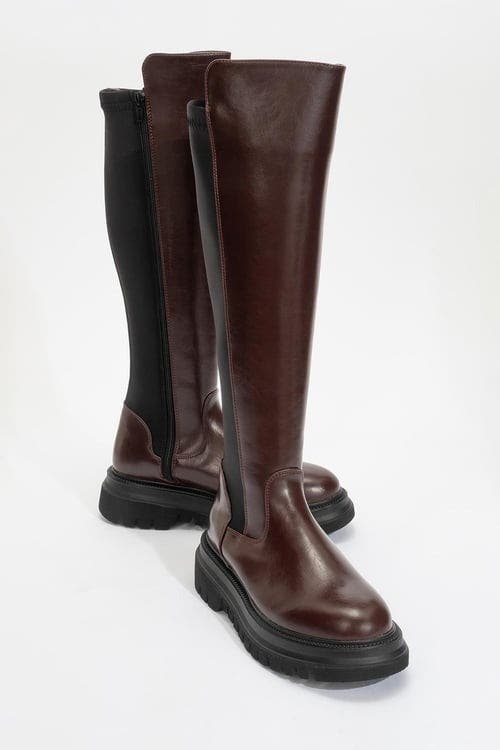 Prologue Shoes Shadow Knee High Boot In Burgundy