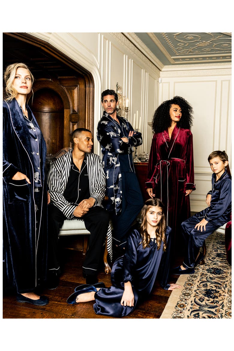 Panthre de Nuit Silk Robe, Alternate, color, NAVY