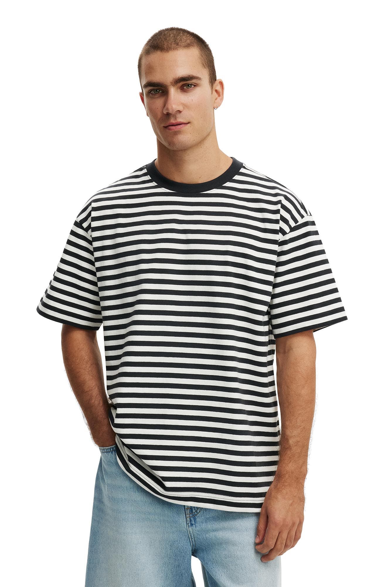 Washed Black  Vintage White