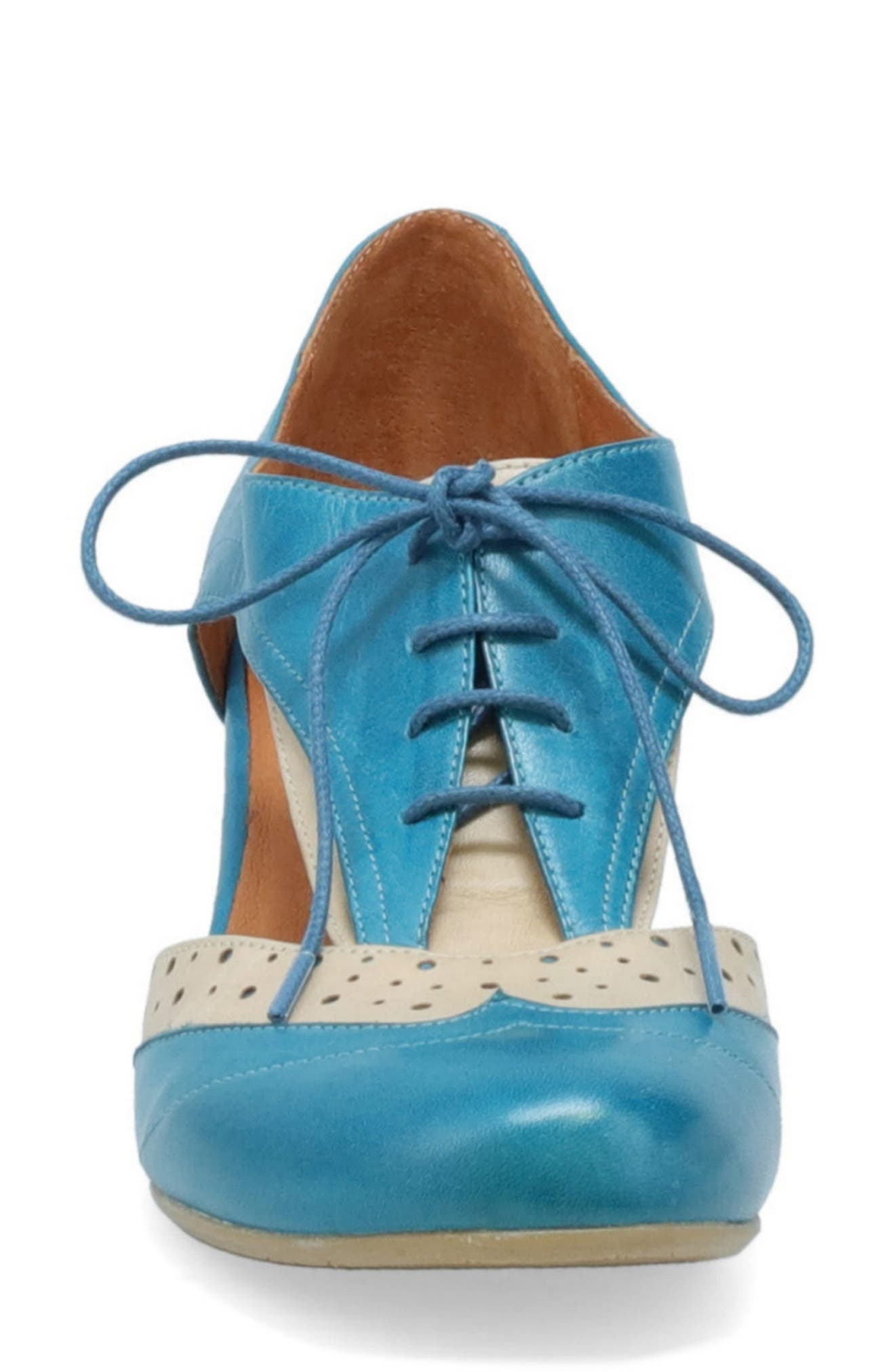 Fleur Cutout Pump, Alternate, color, MARINE/ CREAM