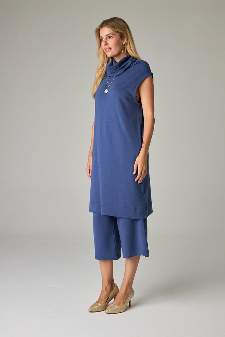 Baikal Eco-Luxe Fleece Crop Pant - Cloud-Soft Comfort, Alternate, color, Deep Ocean