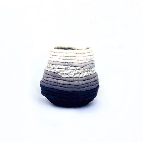 Little Ndaba Ngongo Pot In White/black
