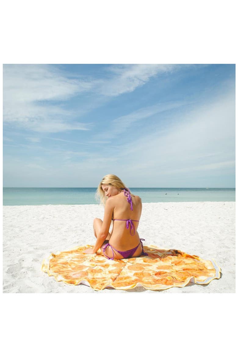 Pizza Round Beach Towel, Alternate, color, PEPPERONI