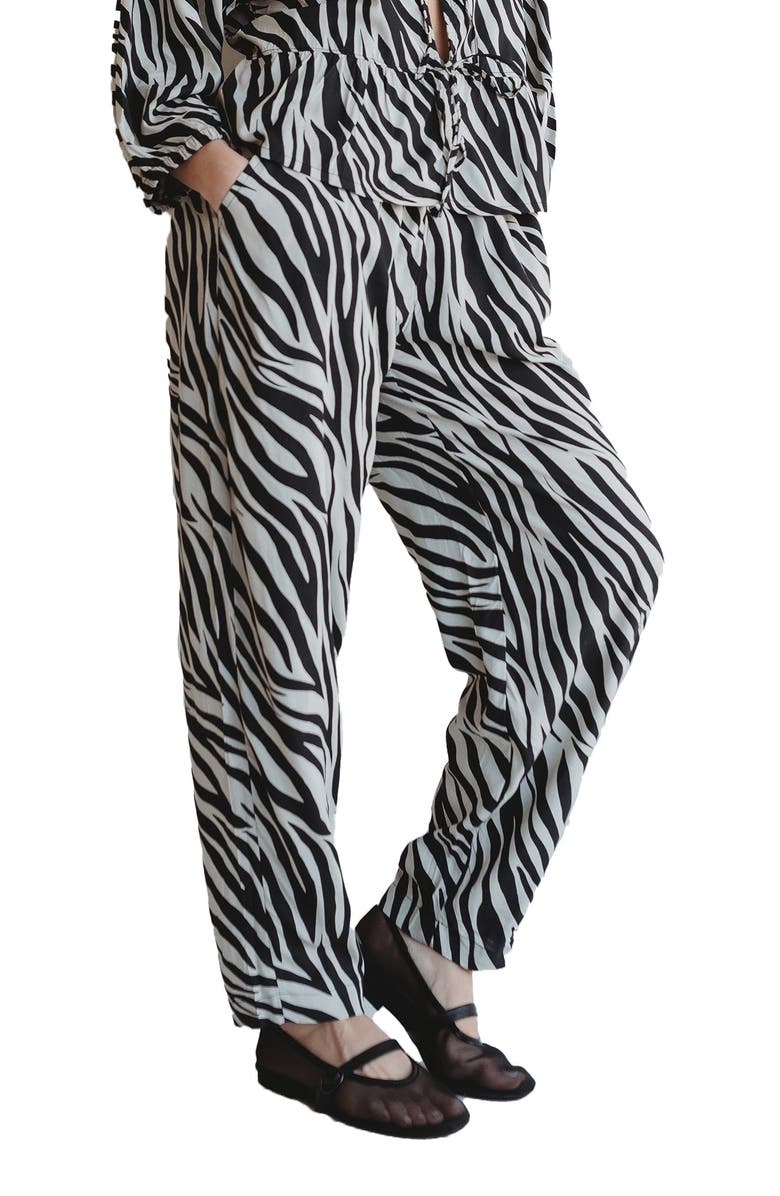 Turtledove London Organic Cotton Multicolor Zebra Streak Print Barrel Leg Trousers, Main, color, Multi