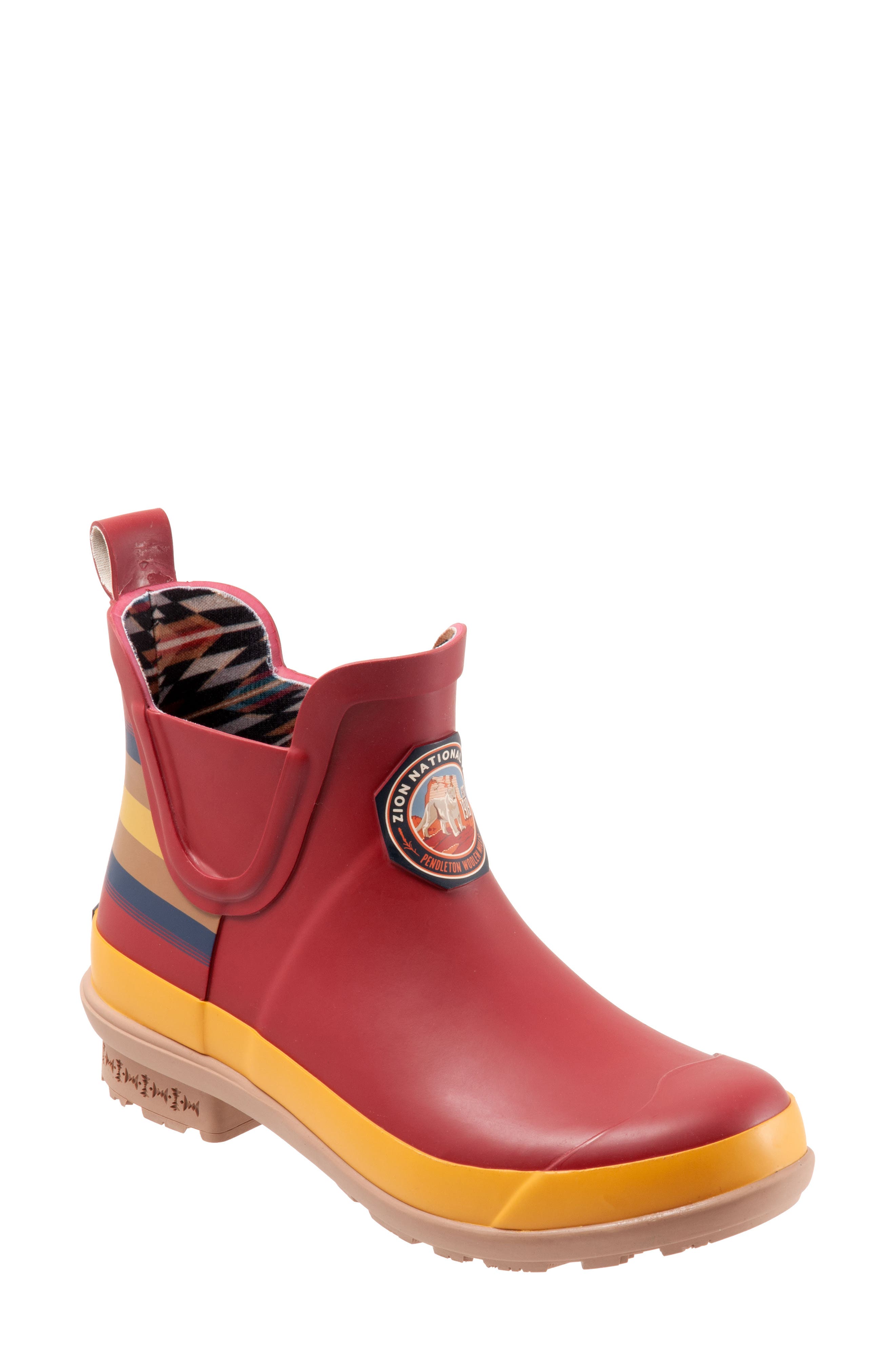 Zion National Park Chelsea Boot, Main, color, RED