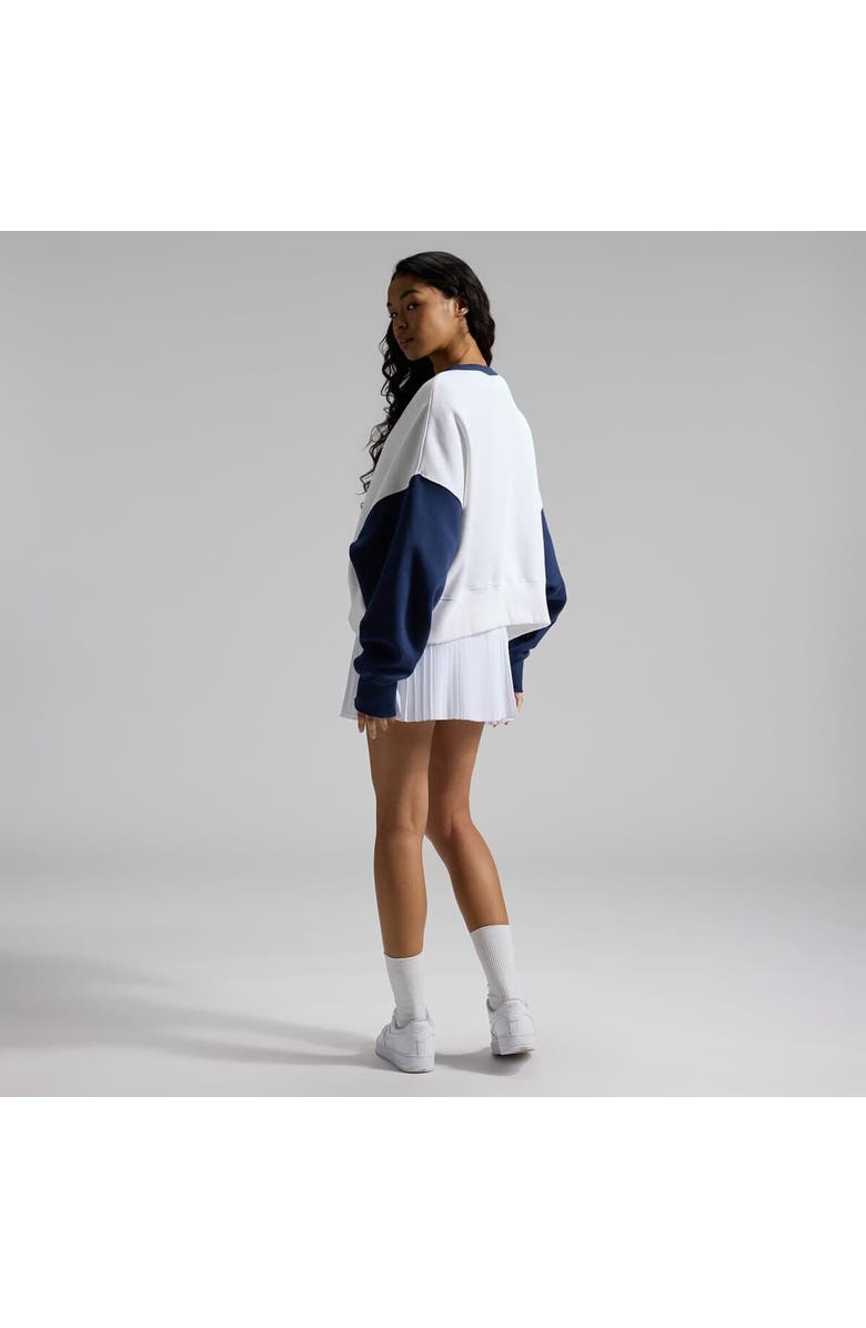 Nike Women's Nike White/Navy USA Baseball 2026 World Baseball Classic Oversized Phoenix Fleece Sweatshirt, Alternate, color, White