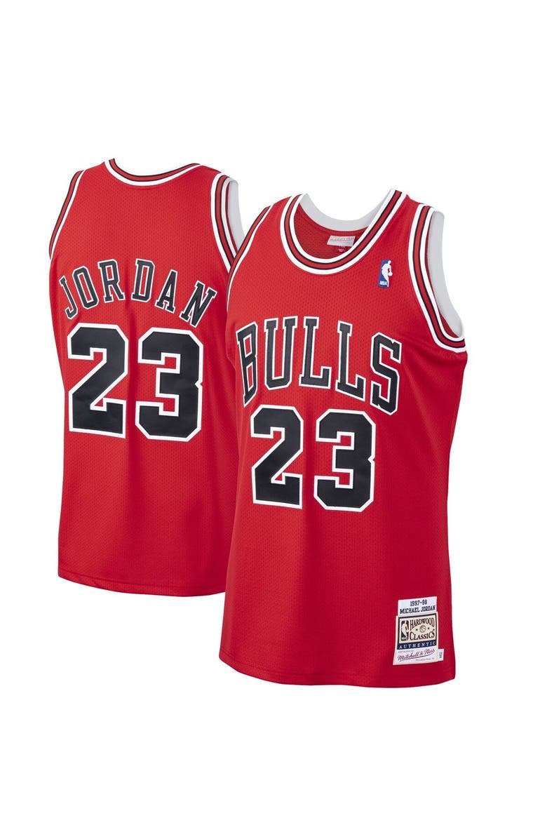 Mitchell & Ness Men's Mitchell & Ness Michael Jordan Scarlet Chicago Bulls 1997/98 Hardwood Classics Authentic Jersey, Alternate, color, 