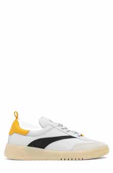 Panama Low Top Sneaker