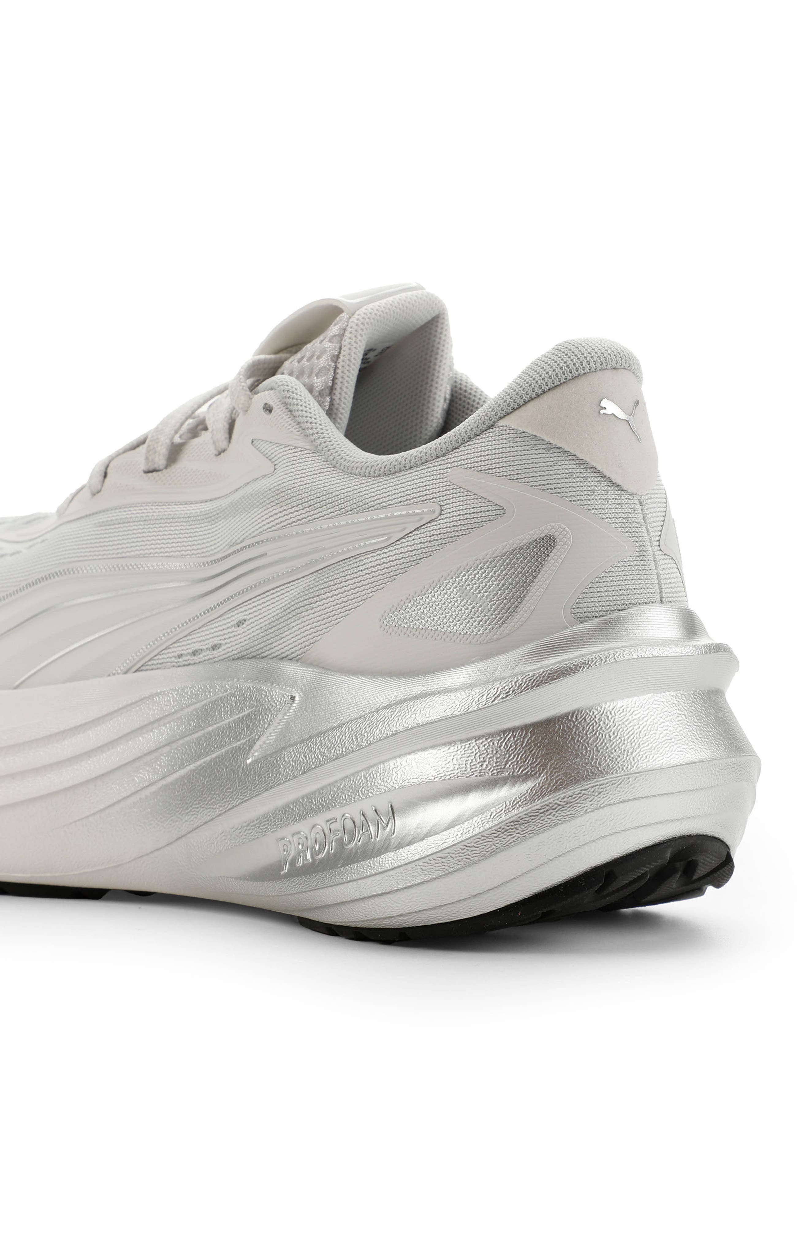 Maxima Pro Running Shoe, Alternate, color, FEATHER GRAY/ PUMA SILVER