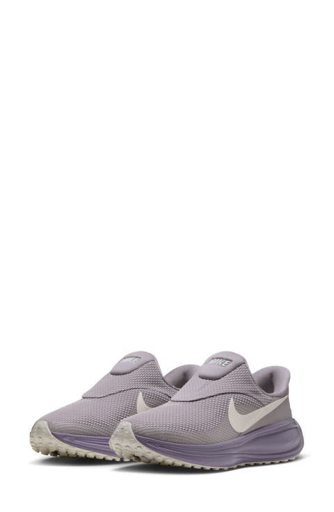 Revolution 8 EasyOn Running Shoe