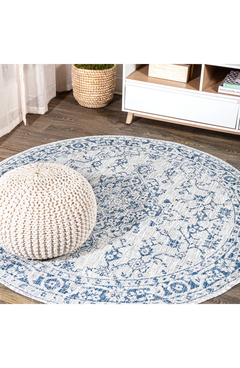 JONATHAN Y Rozetta Boho Medallion Textured Weave Indoor/Outdoor Round Area Rug, Main, color, Gray/Navy