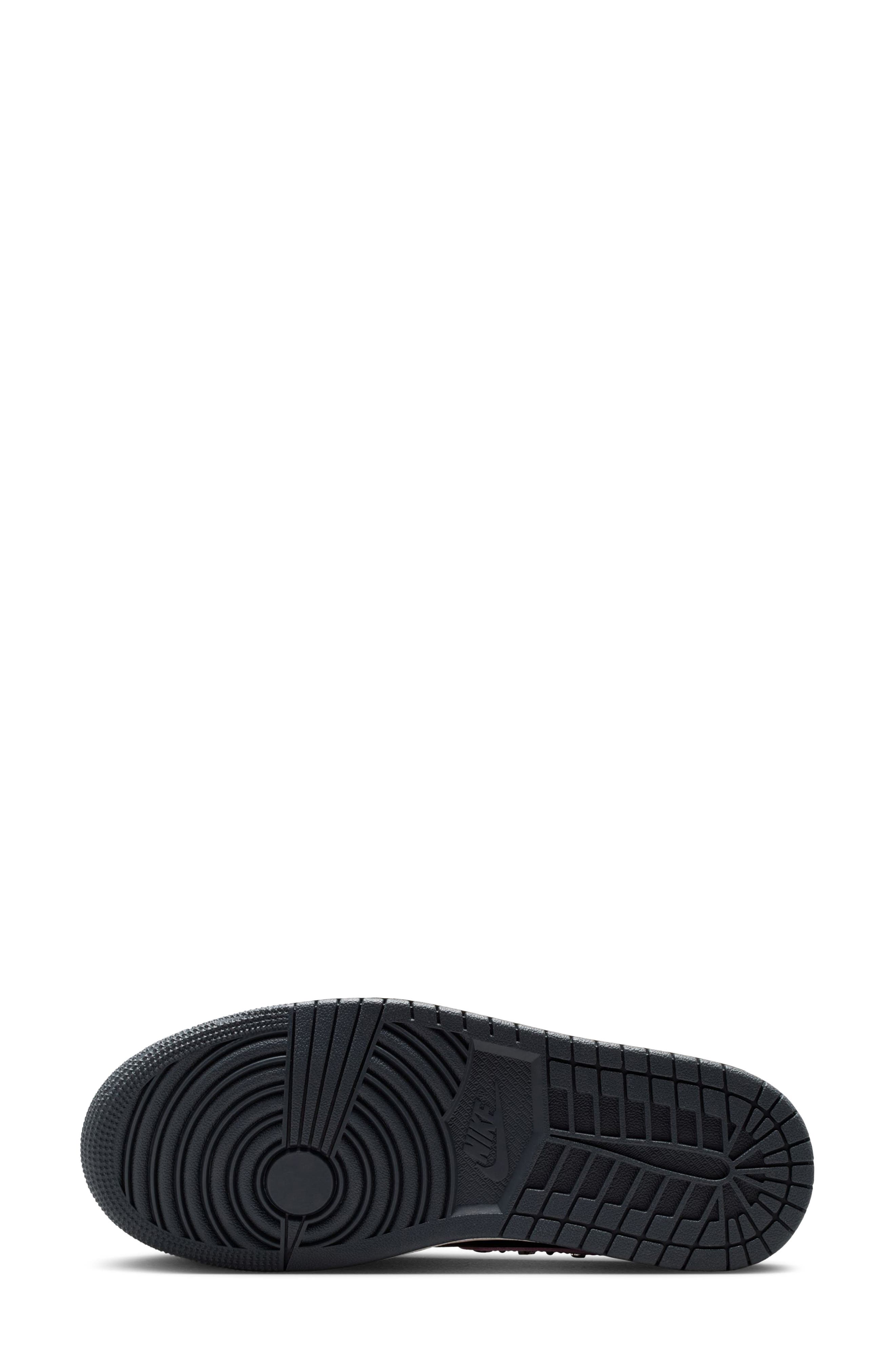 Jordan Air Jordan 1 Mid SE Basketball Sneaker, Alternate, color, Anthracite/ Iced Carmine