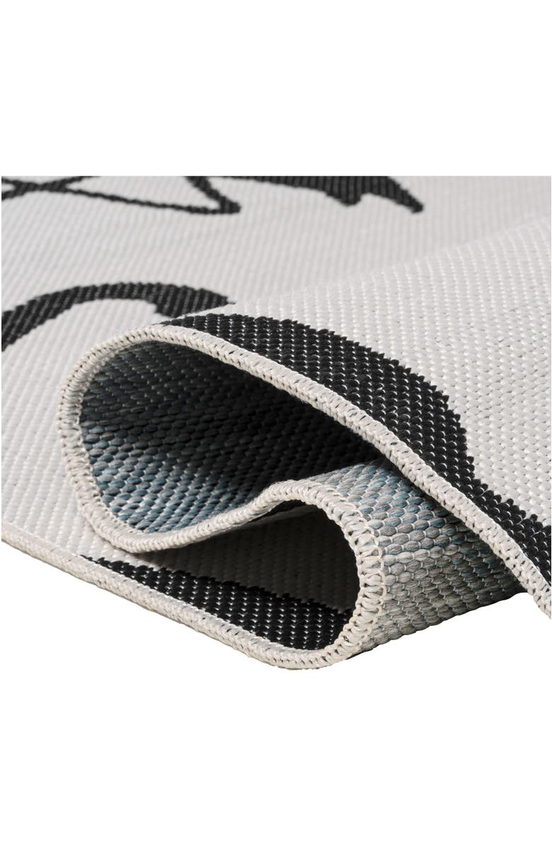 JONATHAN Y Liana Casual Coastal Flamingos Two-Tone Indoor/Outdoor Area Rug, Alternate, color, White/Black