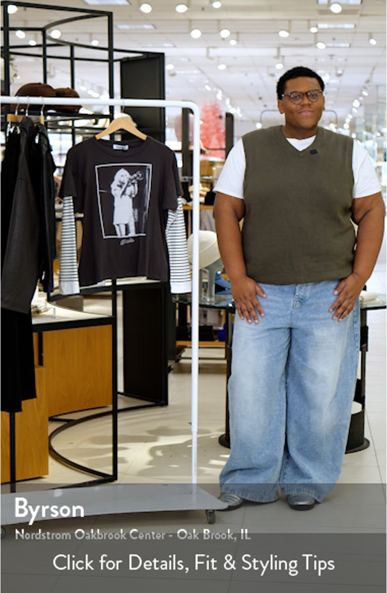 Blondie Debbie Trumpet Photo Cotton Graphic T-Shirt, sales video thumbnail