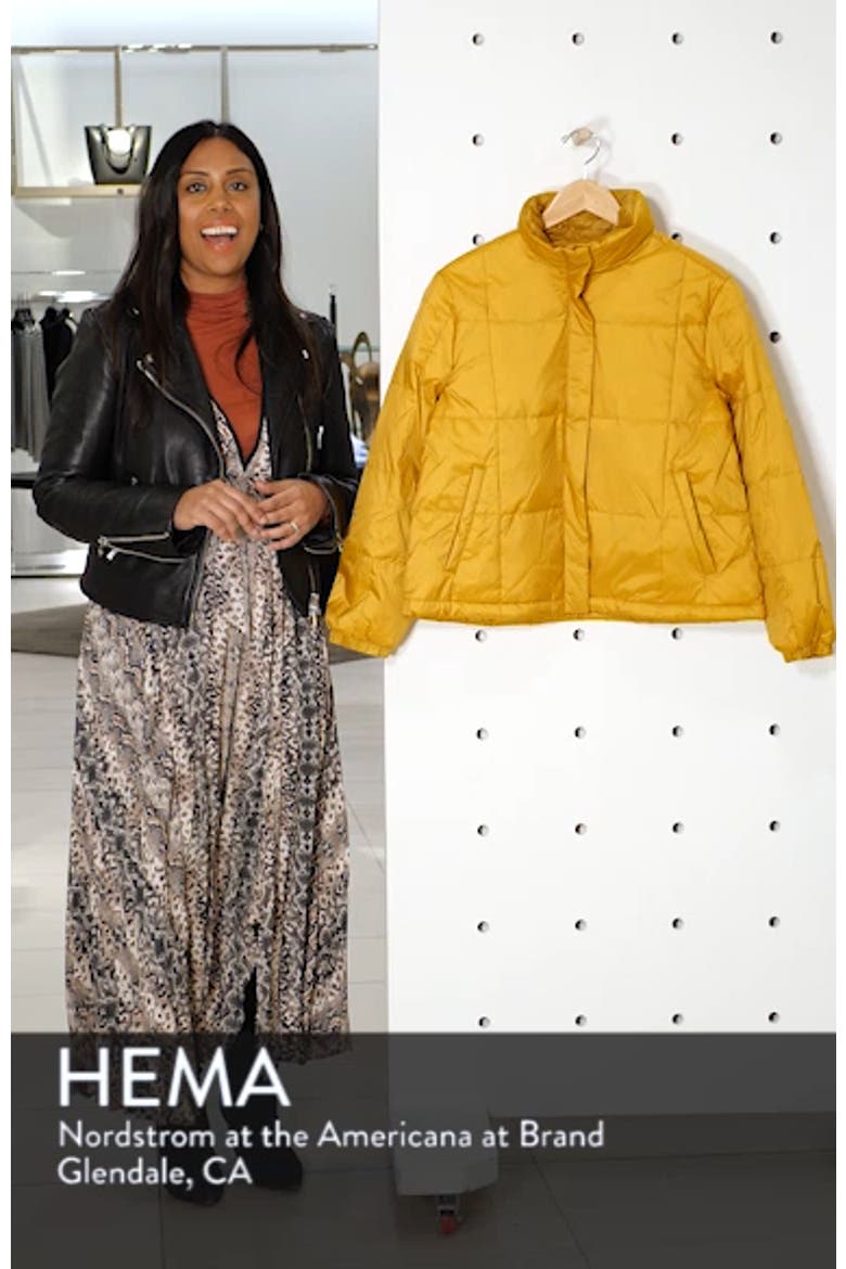 Travel Buddy Packable Puffer Jacket video