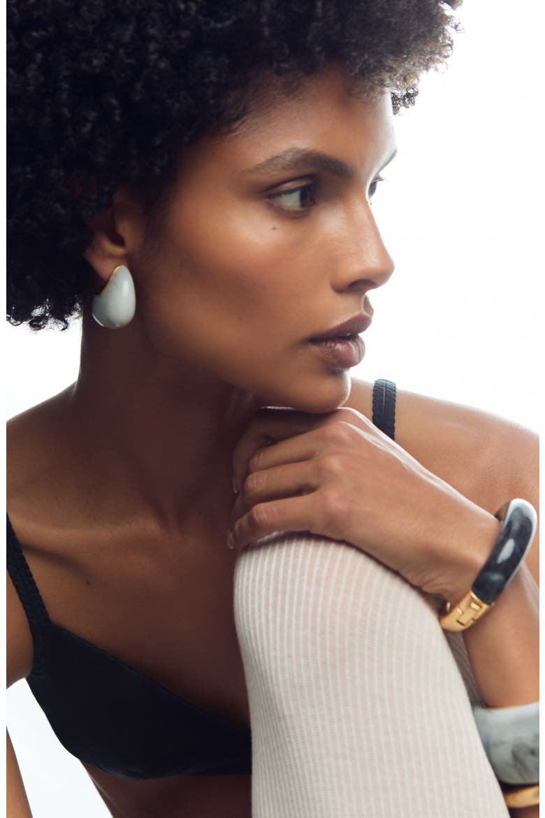 Salma Scoop Bangle Bracelet, Alternate, color, GOLD TONE / BLACK MARBLE