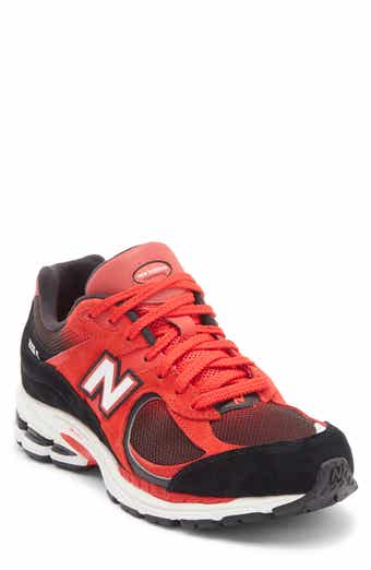 New Balance Gender Inclusive 2002R Sneaker