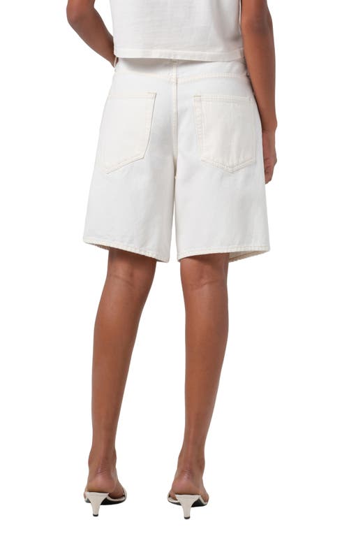Shop Agolde Indra Denim Shorts In Fortune Cookie (natural)