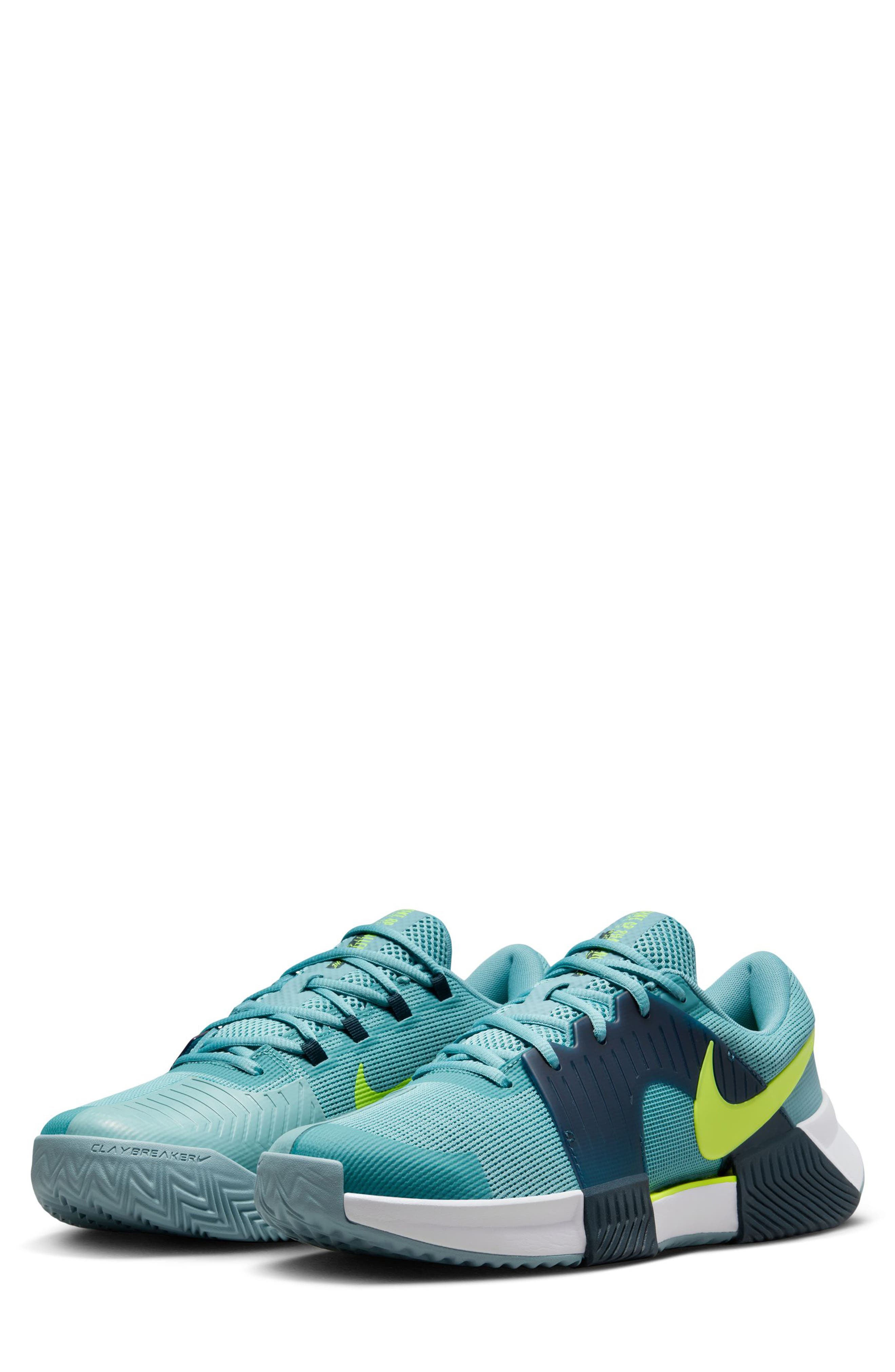 Nike Zoom GP Challenge Clay Court Tennis Shoe