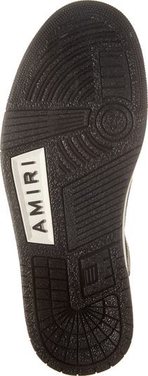 Skel Low Top Sneaker