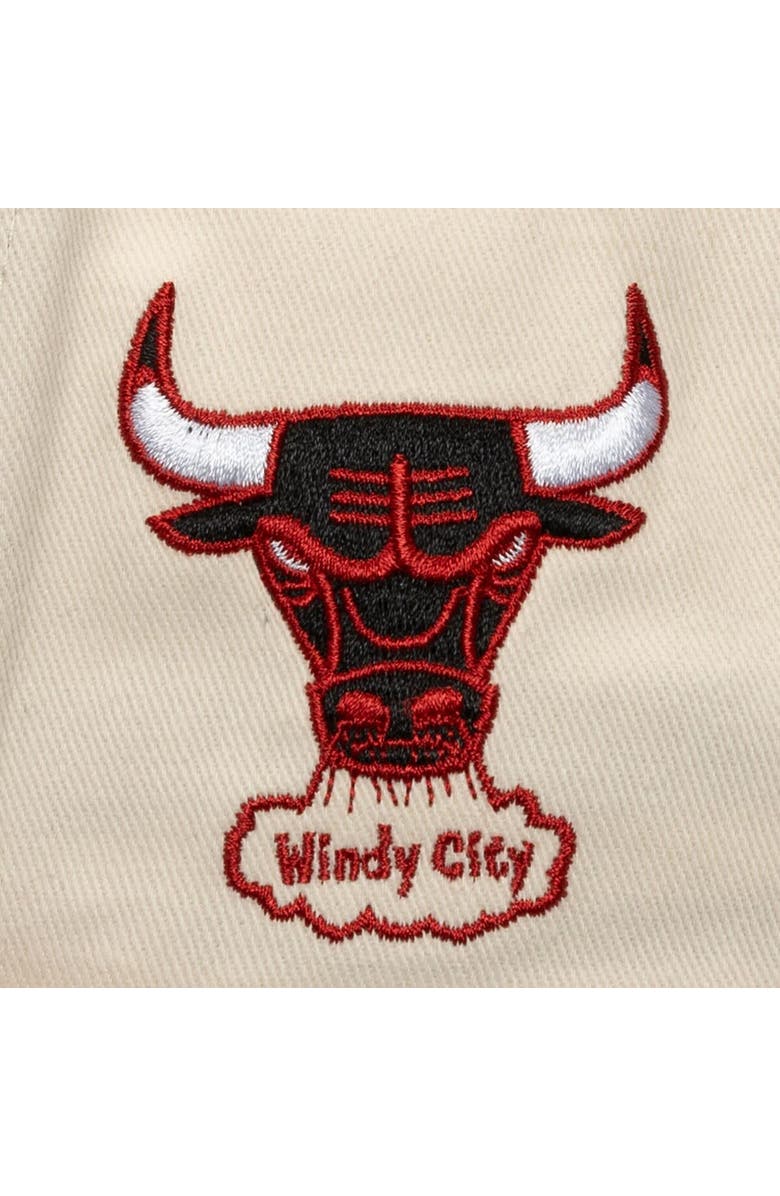 Mitchell & Ness Men's Mitchell & Ness Cream/Red Chicago Bulls Soul Festival Staggered Zag Pro Crown Snapback Hat, Alternate, color,