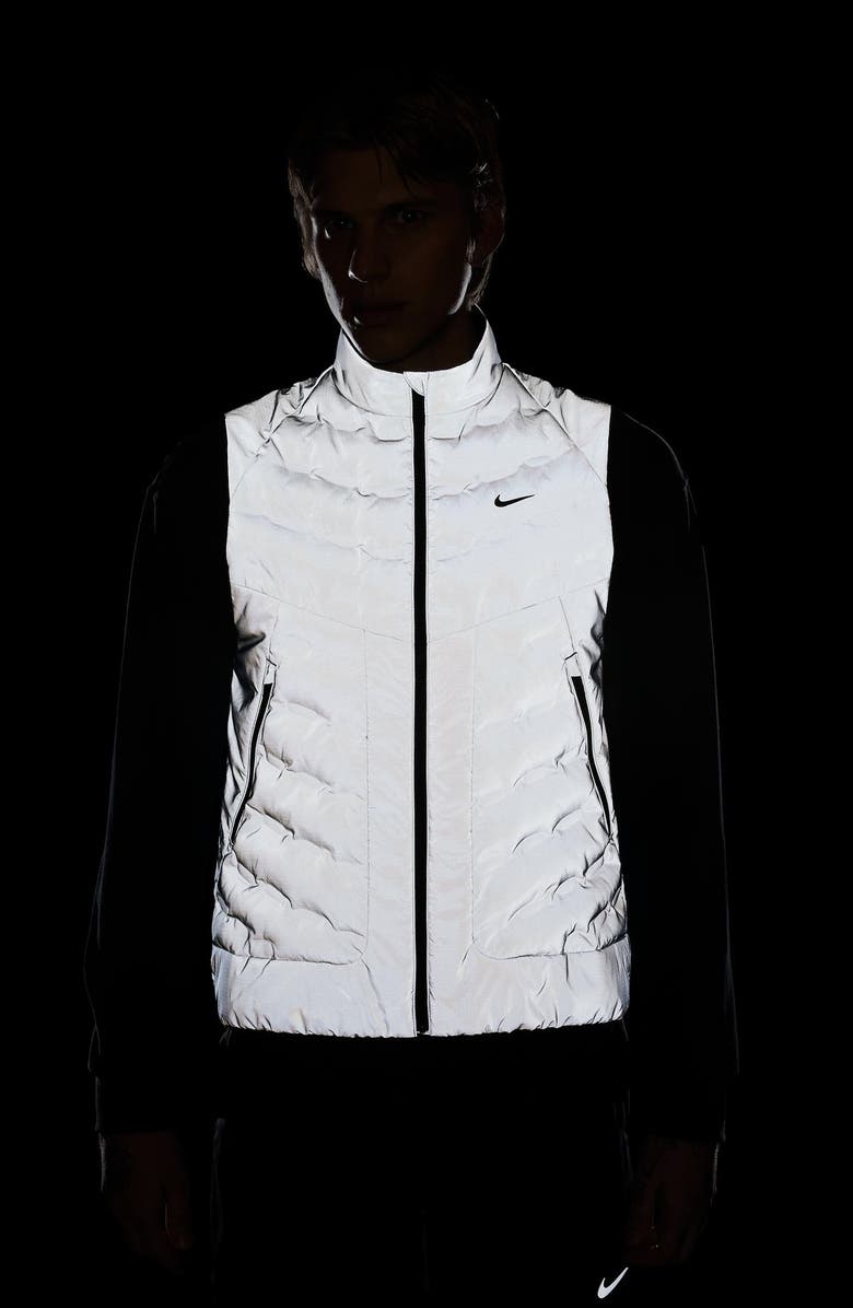 Nike Therma FIT Reflective Running Vest, Alternate, color, Reflect Silver