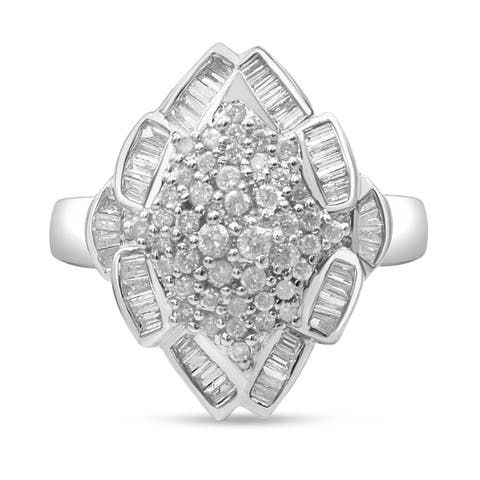 14K White Gold 7/8 Cttw Diamond Cluster Ring