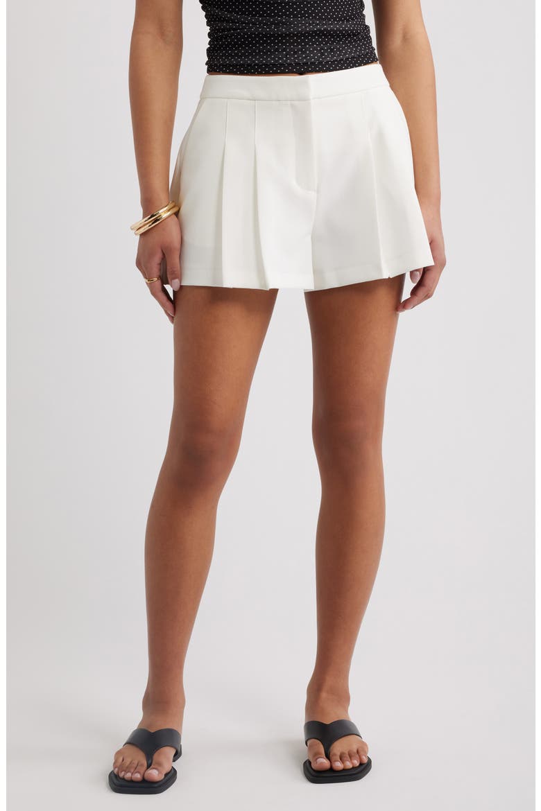 The Icon Pleated Shorts, Main, color, IVORY