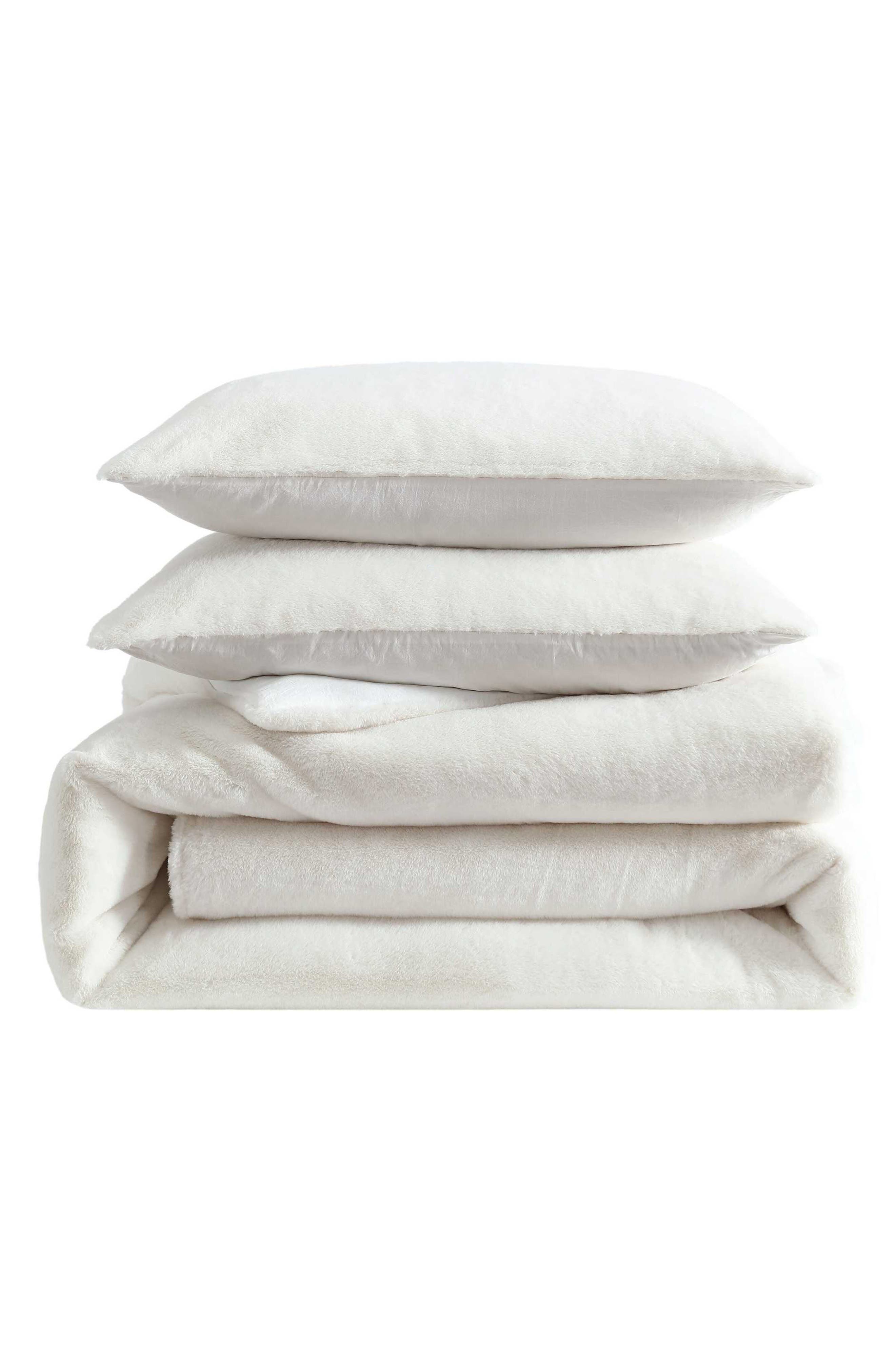 Vera Wang Faux Fur Comforter & Sham Set