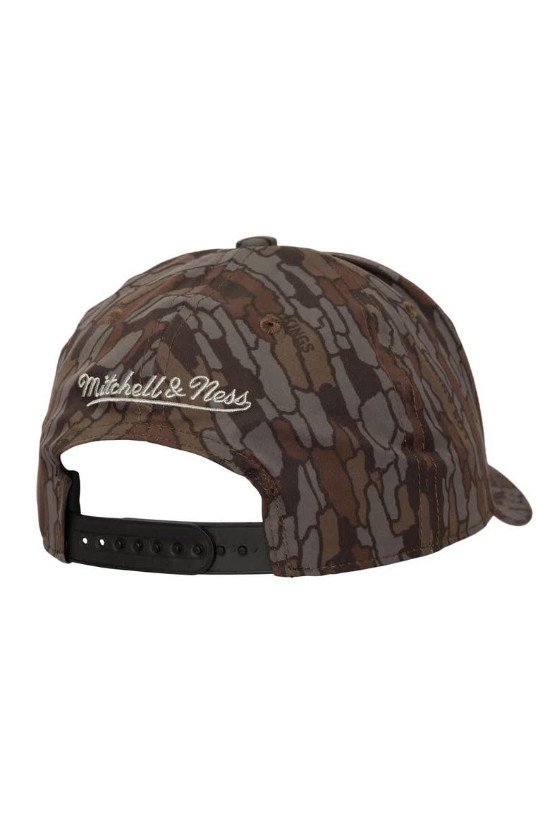 Men's Mitchell & Ness Camo Los Angeles Kings Hidden Camo Pro Crown Adjustable Hat, Alternate, color, Camo