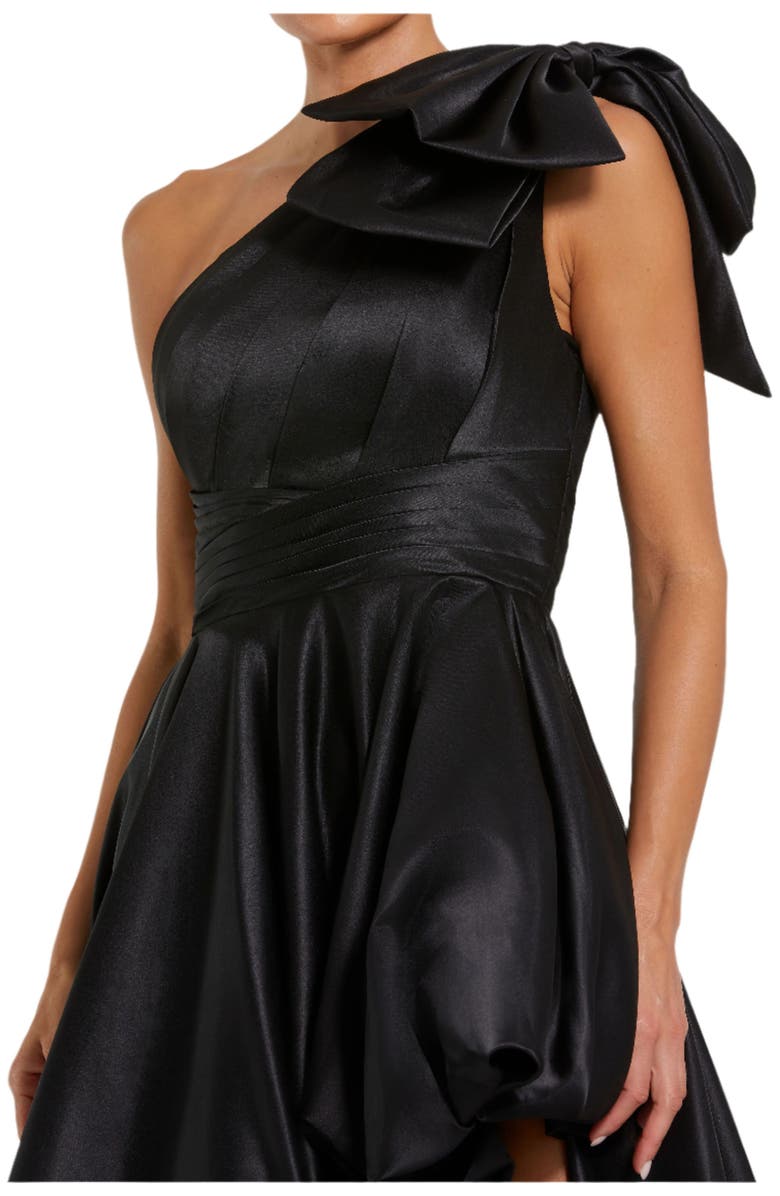 Mac Duggal Satin One Shoulder Bow Gown, Alternate, color, Black