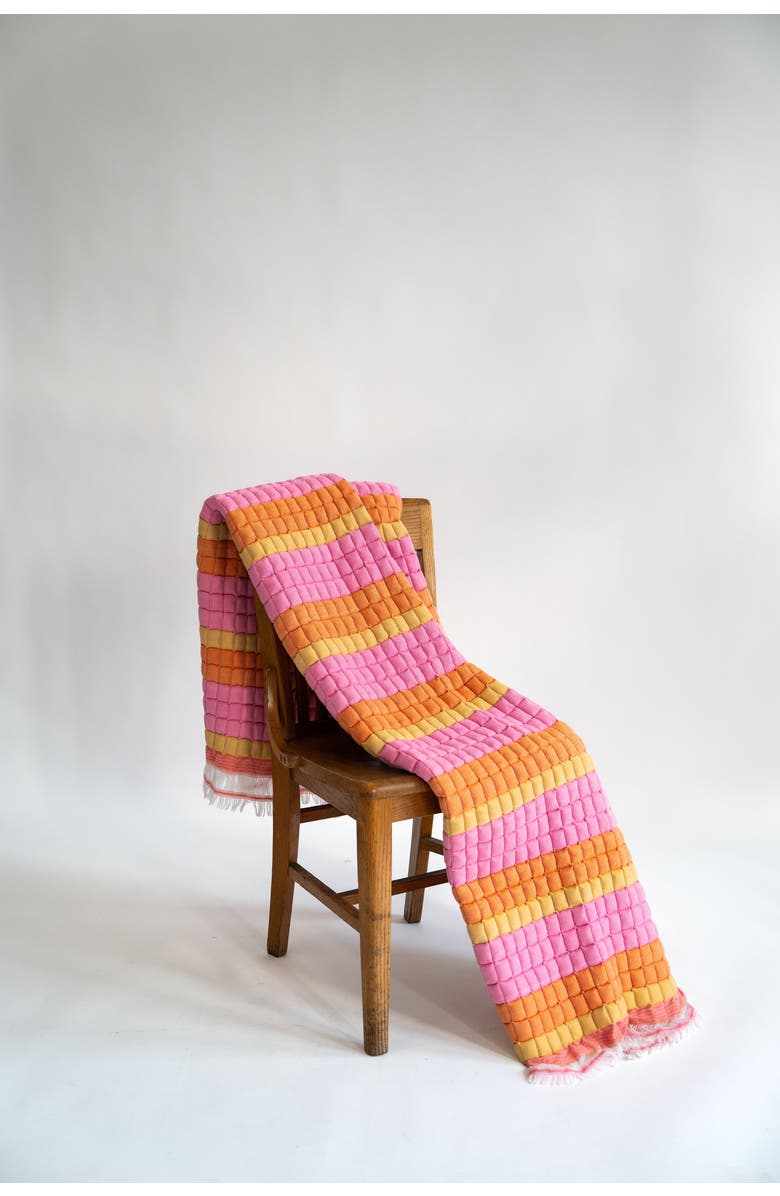 Inner Child Creamsicle Sujani Quilt, Alternate, color, King