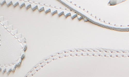 STUART WEITZMAN STUART WEITZMAN RUNAROUND SNEAKER 